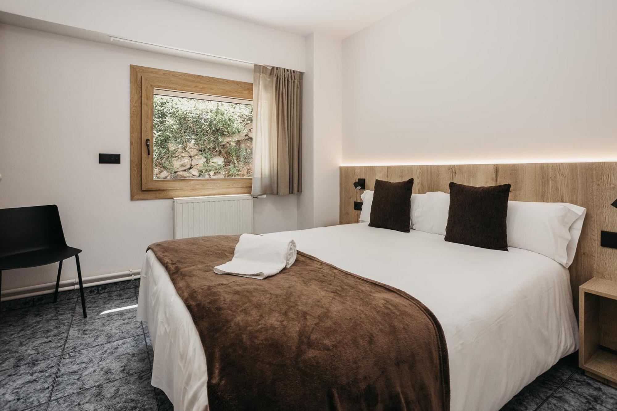 La Trobada Hotel Sport Ripoll Zewnętrze zdjęcie