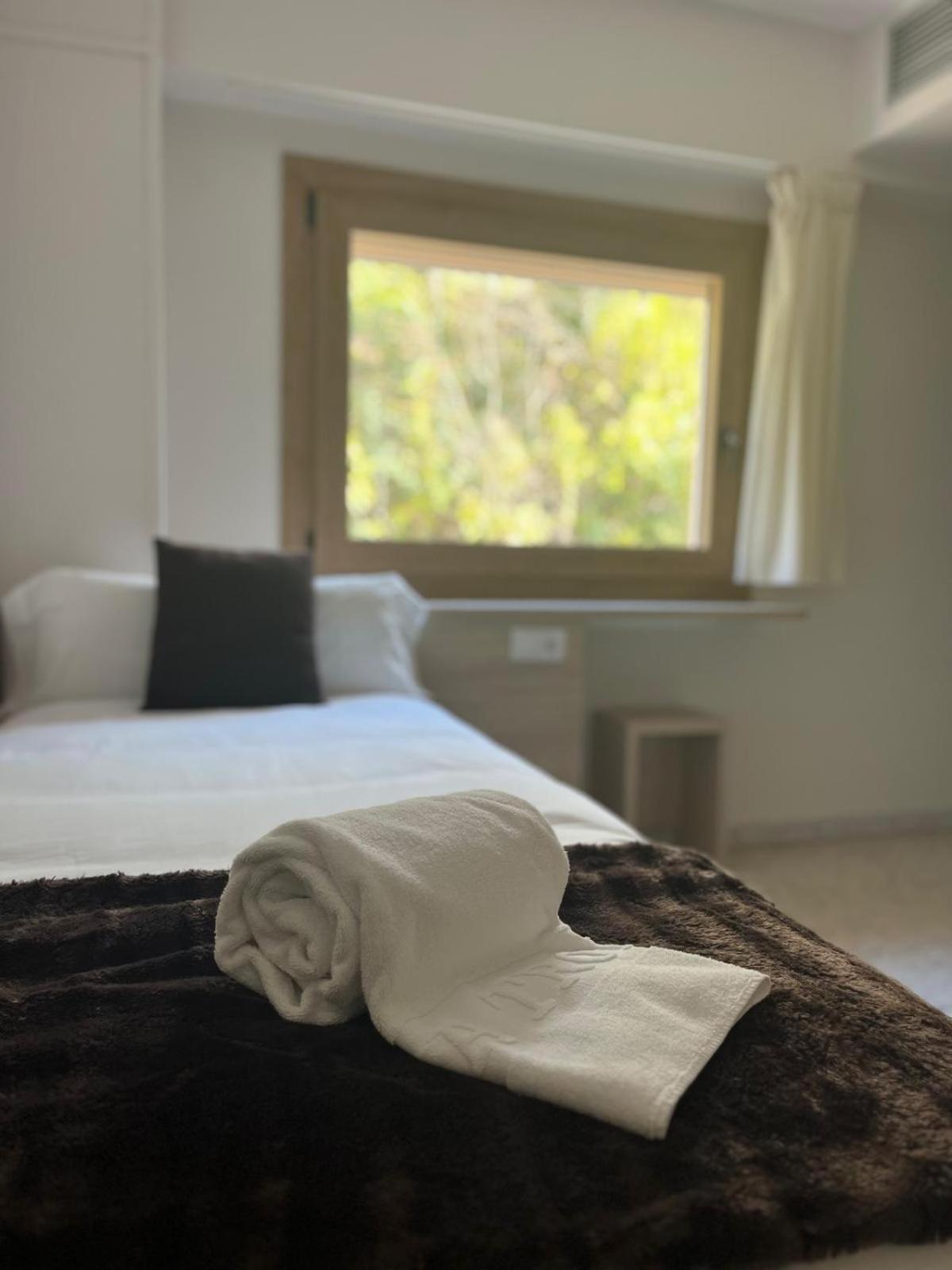 La Trobada Hotel Sport Ripoll Zewnętrze zdjęcie