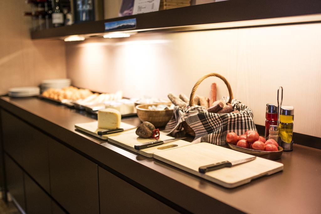 La Trobada Hotel Sport Ripoll Zewnętrze zdjęcie